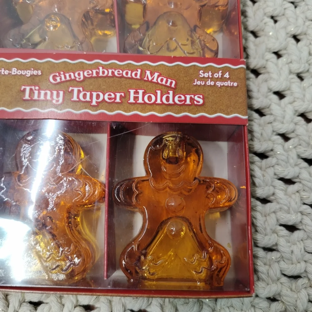 WILLIAMS-SONOMA -New Set of 4 GINGERBREAD MAN Taper Holders for 1/2